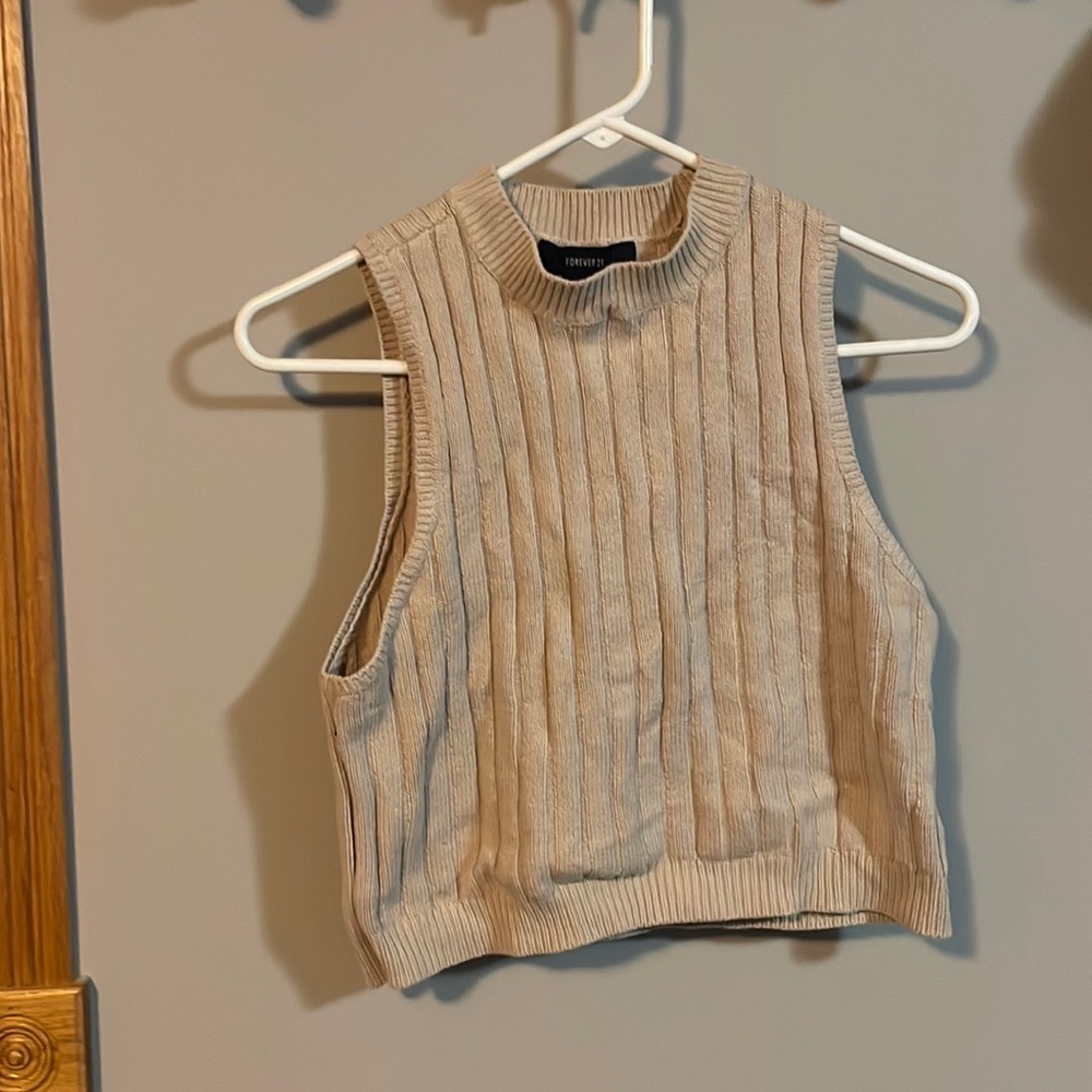 Cropped sweater